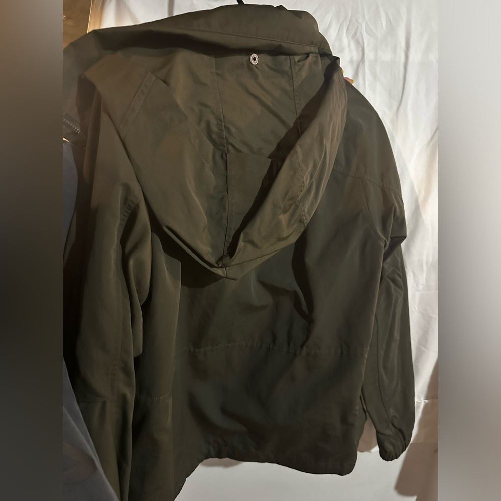Lululemon Jacket - Picture 3 of 3